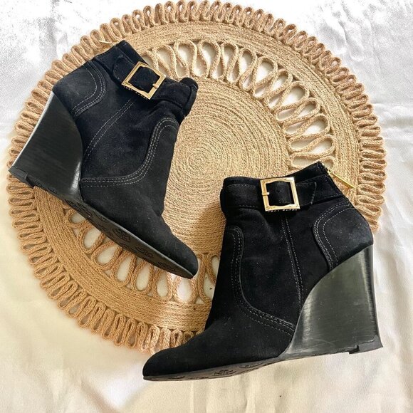 Tory Burch Deana Black Suede Wedge Ankle Boots Size 8 - Picture 2 of 8